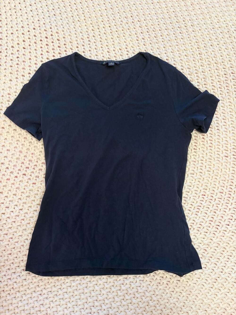 Brooks Brothers Navy Blue V-Neck T-Shirt Women's Size Small